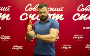 Дмитрий Бикрев о Емельяненко, Тарасове, Тито Ортисе, карантине и игре Теккен