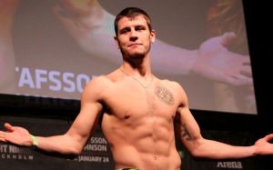 Никита Крылов высмеивает свое попадание в топ-15 полутяжеловесов UFC