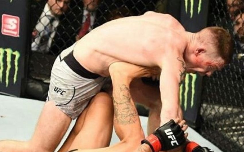 Видео боя Чарльз Оливейра - Пол Фелдер UFC 218