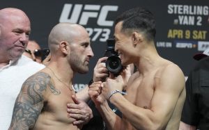 Результаты турнира UFC 273