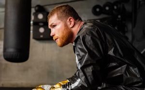 Джордж Камбосос рассказал, с кем должен подраться Сауль Альварес в случае победы над Чарло