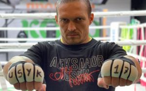 Александр Красюк: "Когда Усик в тренировочном лагере, он становится совершенно другим человеком"