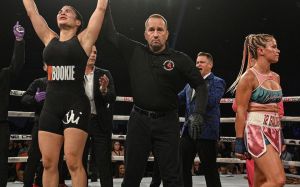 Рейчел Остович победила Пейдж Ванзант на турнире BKFC 19