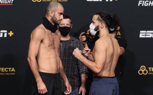 Видео боя Гига Чикадзе - Джейми Симмонс UFC on ESPN+ 40