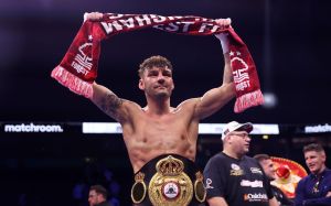 Ли Вуд пригрозил WBA отказом от пояса