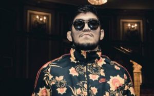 Брайан Ортега о встрече с Диллоном Данисом в клубе после UFC 229: "Он сказал, что у него сотрясение"