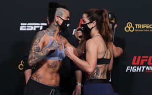 Видео боя Норма Дюмон - Эшли Эванс-Смит UFC on ESPN 18