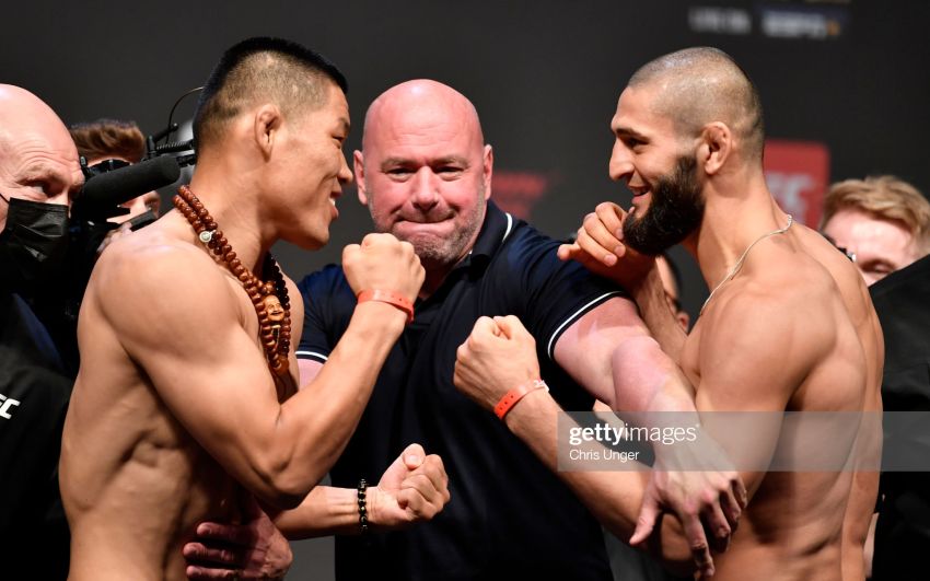 Видео боя Хамзат Чимаев - Ли Джинглианг UFC 267