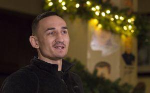 Макс Холлоуэй недоволен хаотичным расписанием боёв в UFC