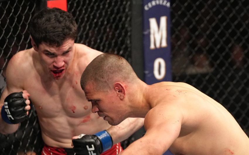 Видео боя Майк Мэллот – Микки Гал UFC 273