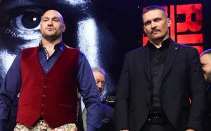 Рой Джонс назвал единственный способ, как Усик может победить Фьюри