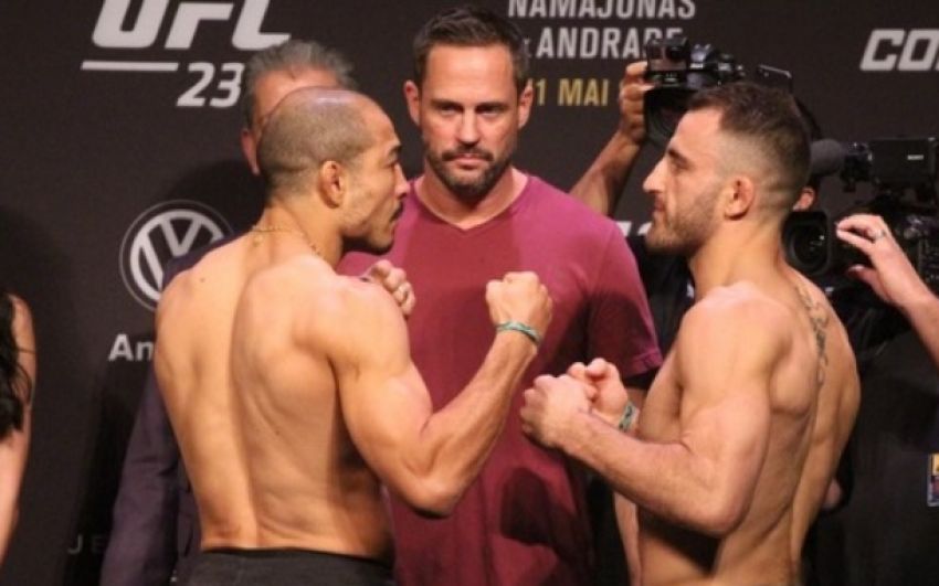 Видео боя Жозе Алдо - Алекс Волкановски UFC 237