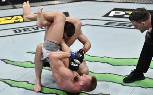 Конор МакГрегор высмеял поражение Абубакара Нурмагомедова на UFC Fight Night 163