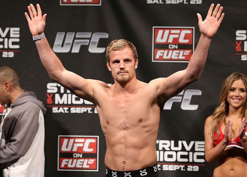 Гуннар Нельсон травмировался и не выступит на турнире UFC Fight Night 130 в Ливерпуле 