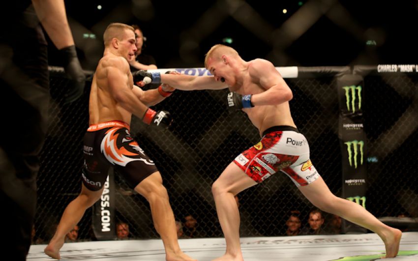 Ник Хейн дебютирует в 145 фунтах против Забита Магомедшарипова на UFC Fight Night 115