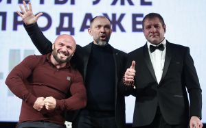 Александр Емельяненко не знает, когда состоится его бой с Исмаиловым