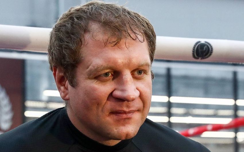 Сергей Харитонов разнес Емельяненко перед боем с Ершовым: "Для меня это не человек, а ничтожество"