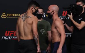 Видео боя Габриэль Бенитес - Джастин Джейнс UFC on ESPN 19