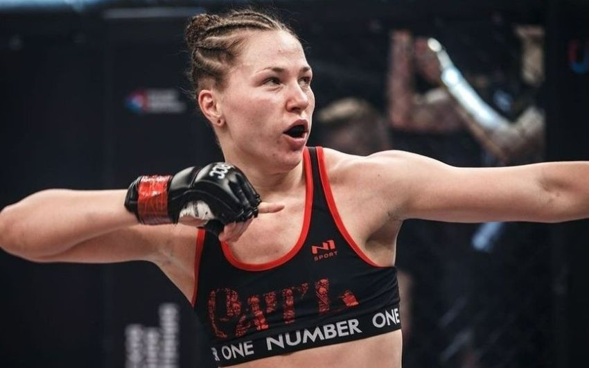 Боец UFC хотела бы провести бой на голых кулаках