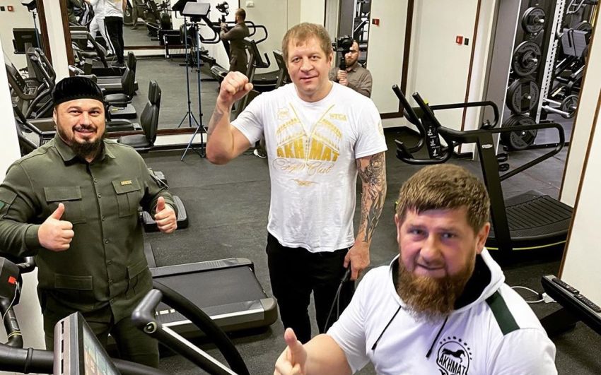 Александр Емельяненко о совместных тренировках с Рамзаном Кадыровым: "Загонял меня"