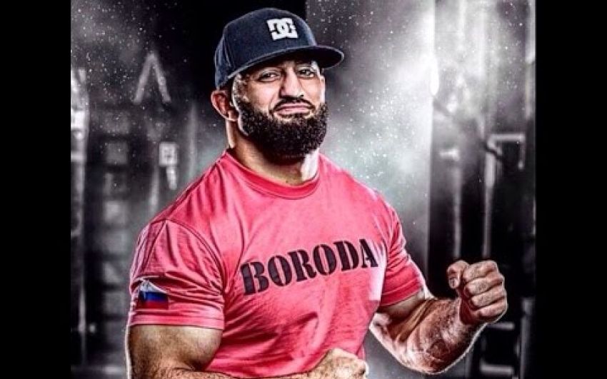 Адам Яндиев подписан в UFC
