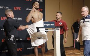 Результаты официального взвешивания UFC 216