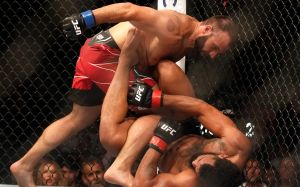 Видео боя Видео боя Азамат Мурзаканов — Девин Кларк UFC on ESPN 41
