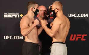 Видео боя Марк Андре-Барио - Оскар Пьехота UFC on ESPN 11