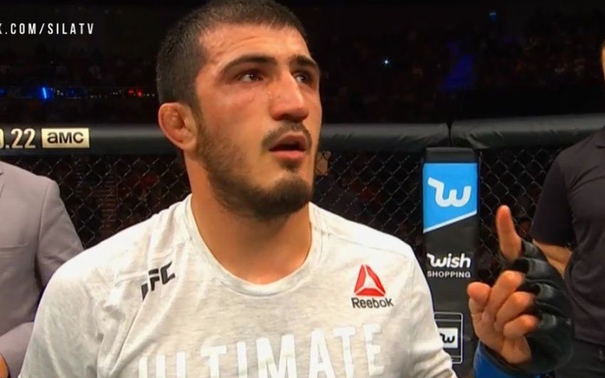 Рамазан Эмеев успешно дебютировал в UFC, победив Сэма Алви 
