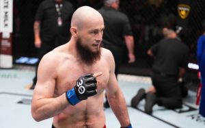 Ислам Махачев объяснил, почему UFC уволил Фахретдинова