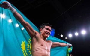 Данияр Елеусинов нокаутировал Алана Санчеса