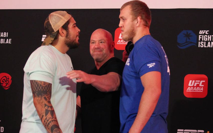 Видео боя Сергей Спивак - Карлос Фелипе UFC on ESPN+ 30