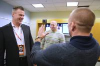 Скотт Кокер: Сент-Пьер ликовал как подросток при встрече с Федором Емельяненко