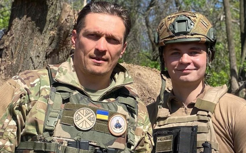 Иван Редкач высмеял Усика за визит на передовую: "Этот клоун умеет пользоваться оружием?"