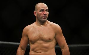Гловер Тейшейра уверен, что станет следующим чемпионом UFC в полутяжелом весе