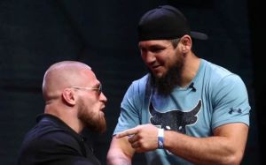 Известный тренер оценил шансы Багова и Резникова
