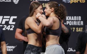 Видео боя Лиана Джоджуа - Сара Морас UFC 242