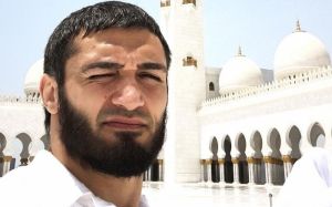Брат Адама Яндиева обратился к Харитонову: "Ты сам себя унижаешь своим враньем и поступками"