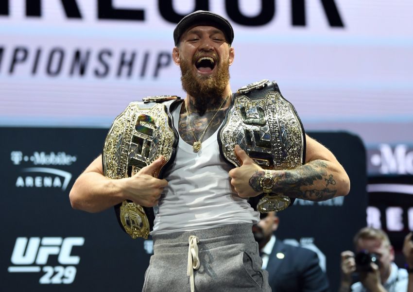 Конор МакГрегор попросил UFC сделать специальный пояс к трилогии с Порье