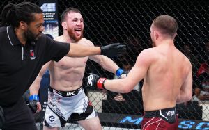 Видео боя Петр Ян — Мераб Двалишвили UFC Fight Night 221