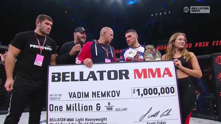 Вадим Немков победил Кори Андерсона в финале Гран-при Bellator в полутяжелом весе