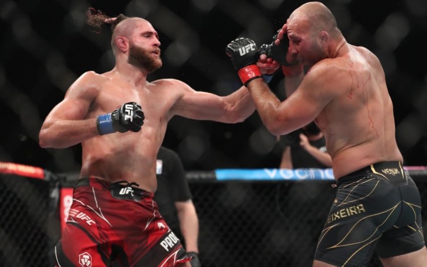 UFC объявили дату реванша Прохаска — Тейшейра