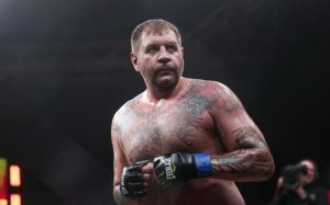 Артур Гусейнов: "Спросите у Емельяненко, за что, где и на чем он сидел. Он просто по жизни фуфлыжник"