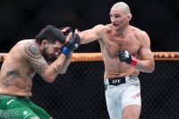 Шон Стриклэнд удосрочил Энтони Эрнандеса в главном бою UFC Fight Night 267