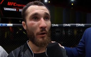 "Хороший удар вместо тысячи слов". Боец UFC из Казахстана рассказал о действенном методе воспитания молодежи