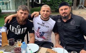 Чемпион АСА Рустам Керимов расхваливает чеченское гостеприимство 