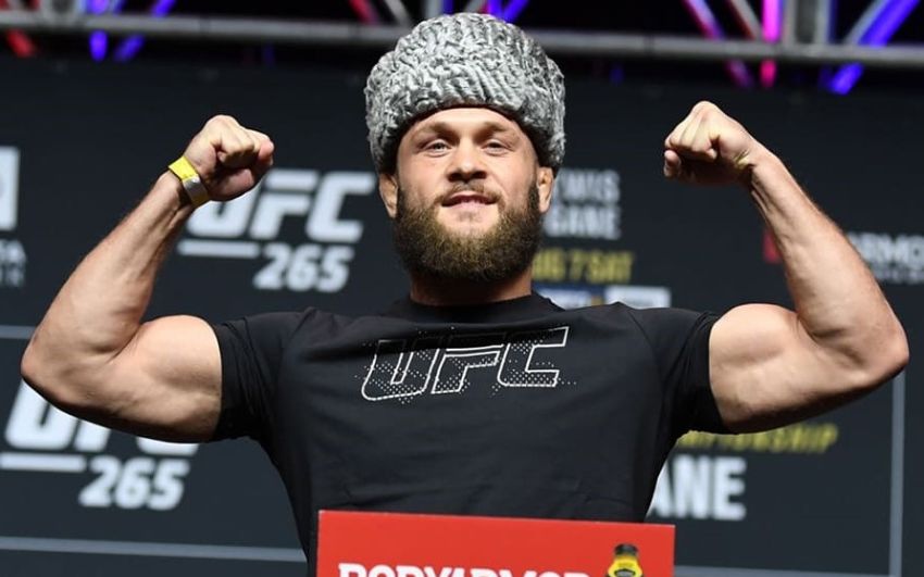 Менеджер Физиева раскритиковал UFC из-за места бойца в рейтинге легкого веса