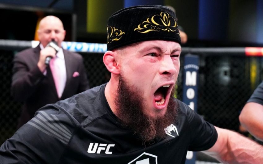 Ринат Фахретдинов раскритиковал свой дебют в UFC
