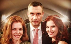 Виталий Кличко: "Твердо убежден, что в первом бою Владимира с Брюстером что-то было нечисто"