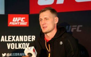 Александр Волков не имеет претензий к UFC по поводу титульного боя для Леснара